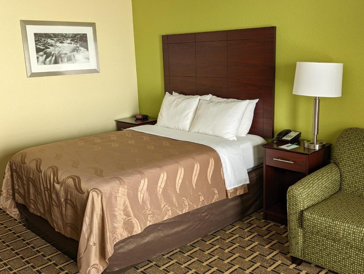 Quality Inn Cherokee Exterior foto